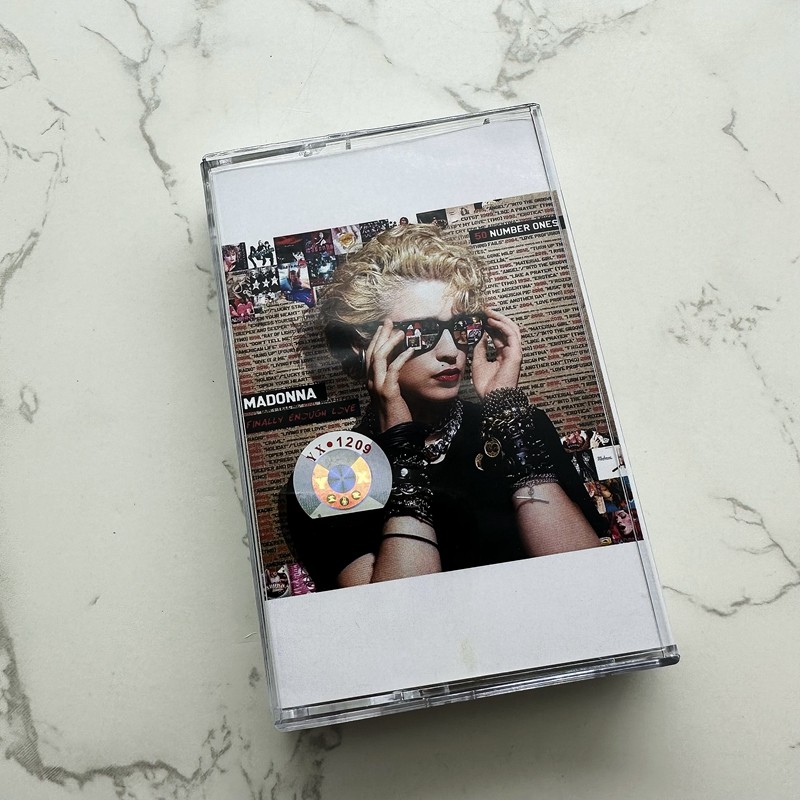 Audio Music To Lyrics - Kaset Pop Amerika Eropa Segel Tertutup
